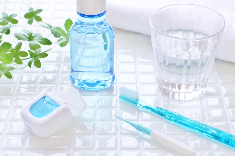 幸田 岡崎 蒲郡 西尾 安城 歯医者 インプラント 矯正 出っ歯 歯茎 ガミースマイル 受付